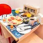Sol بيت ضيافة 3*