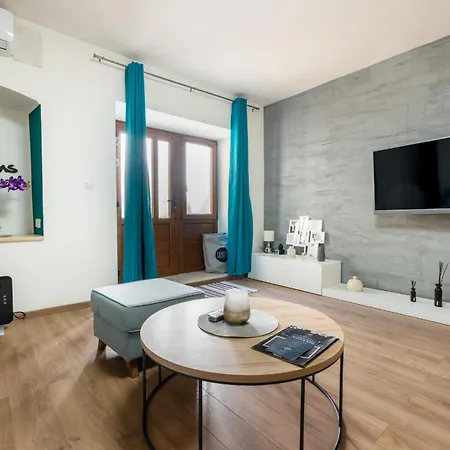 ゲストハウス Sol 3*