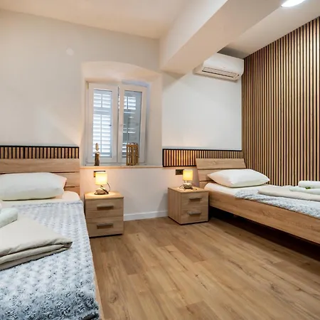 ゲストハウス Sol ストン