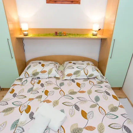 ゲストハウス Sol ストン