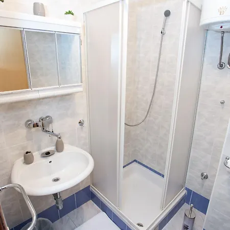 Sol ゲストハウス ストン